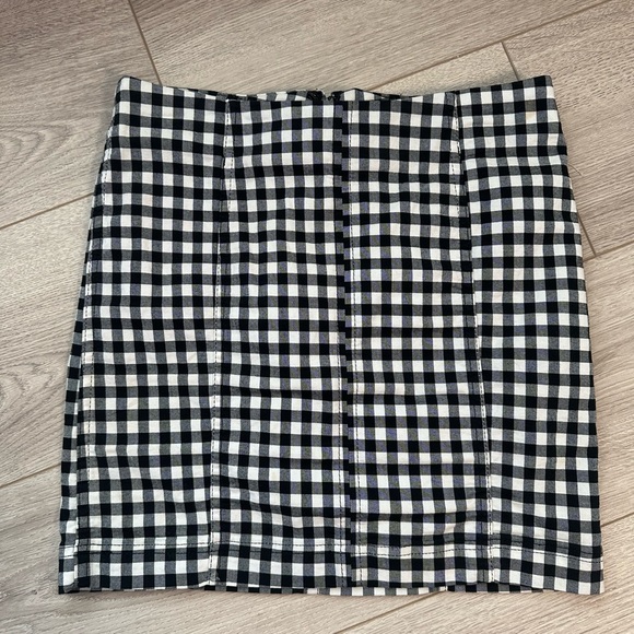 Free People Dresses & Skirts - Free People Black and White Gingham Mini Skirt